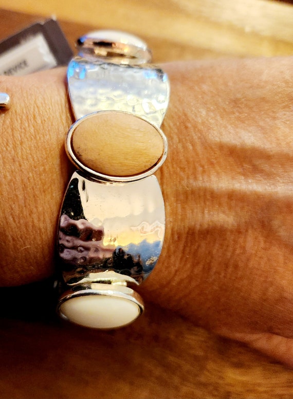 Vintage Liz Claiborne stretch bracelet in silvert… - image 10