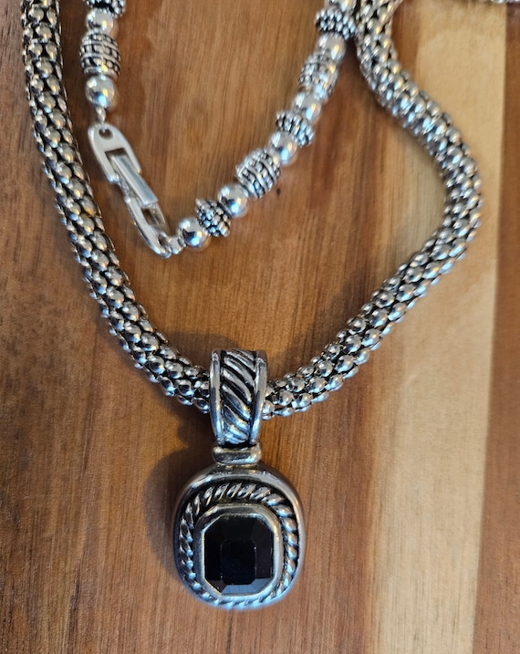 Vintage silvertone necklace with a silver and bla… - image 1