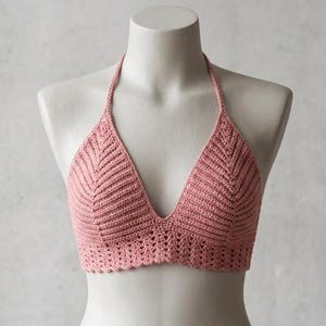 Mönster för virkad topp i PDF-format | Virkad sommarhalsduk med kort halterneck | Handledning för nybörjare i ribbad bralette | Mönster för virkad bh-topp med videoguide