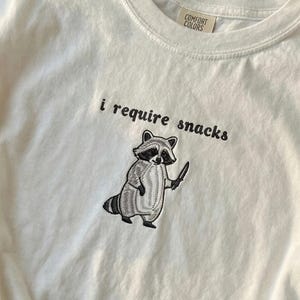 I Require Snacks Personalized Embroidered T-shirt - Raccoon Tee - Custom Animal Gift - Funny Cozy Comfort Colors Shirt Bild 4