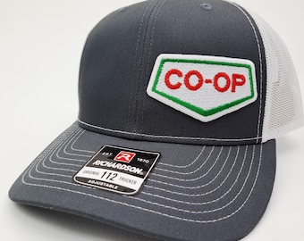 Retro Vintage Style Farmer Co-Op Beef Feeds Richardson 112 Trucker Snapback Hat Co-Op Beef Feeds Richardson 112 Trucker Cap Hat Mesh  main image 4
