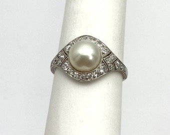Edwardian Platinum Pearl and Filigree Diamond Ring