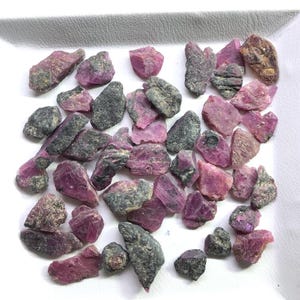 Natural Raw Ruby Sapphire Rough Lot – 139.95 Ct | 44 Pcs Raw Gemstones