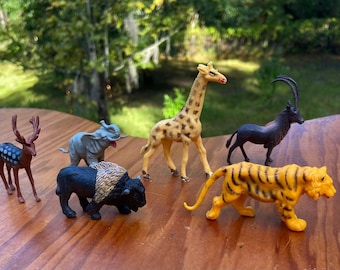 Lot of 6 Plastic Jungle Animals Antelope, Tiger, Giraffe, Elephant, Deer, Buffalo Tiered Tray Decor