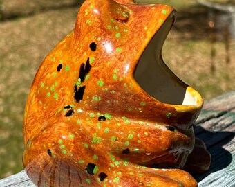 Speckled Brown Big Mouth Frog Frog Scrubber Holder Frog Sponge Holder Kitschy Kitchenware Mid Century Kitchen Farmhouse Inspired