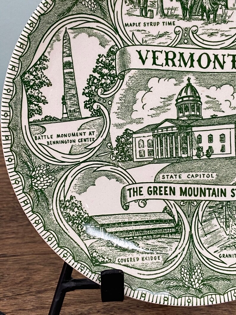 Vermont Collectible Plate Road Trip Vermont Souvenir Plate Farmhouse Gallery Wall Green and White Decorative Plate