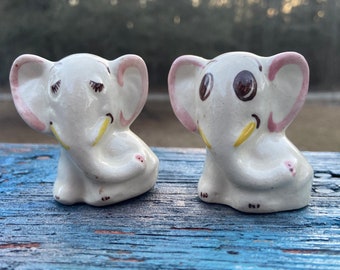 Rio Hondo Elephant Figurines  2 California Pottery Ceramic Elephants Farmhouse Inspired Tiered Tray Decor Cottagecore