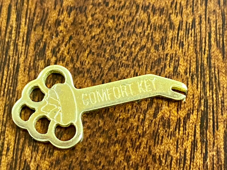 Vintage Comfort Key or Comfee, Used For Adjustment Of Clip On Earrings, Metal Key, Jewelry Accessory, Mid Century Earring Adjuster image 6