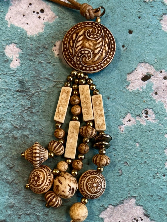 Boho Tassel Necklace Carved Wooden Beads Fun Hipp… - image 4