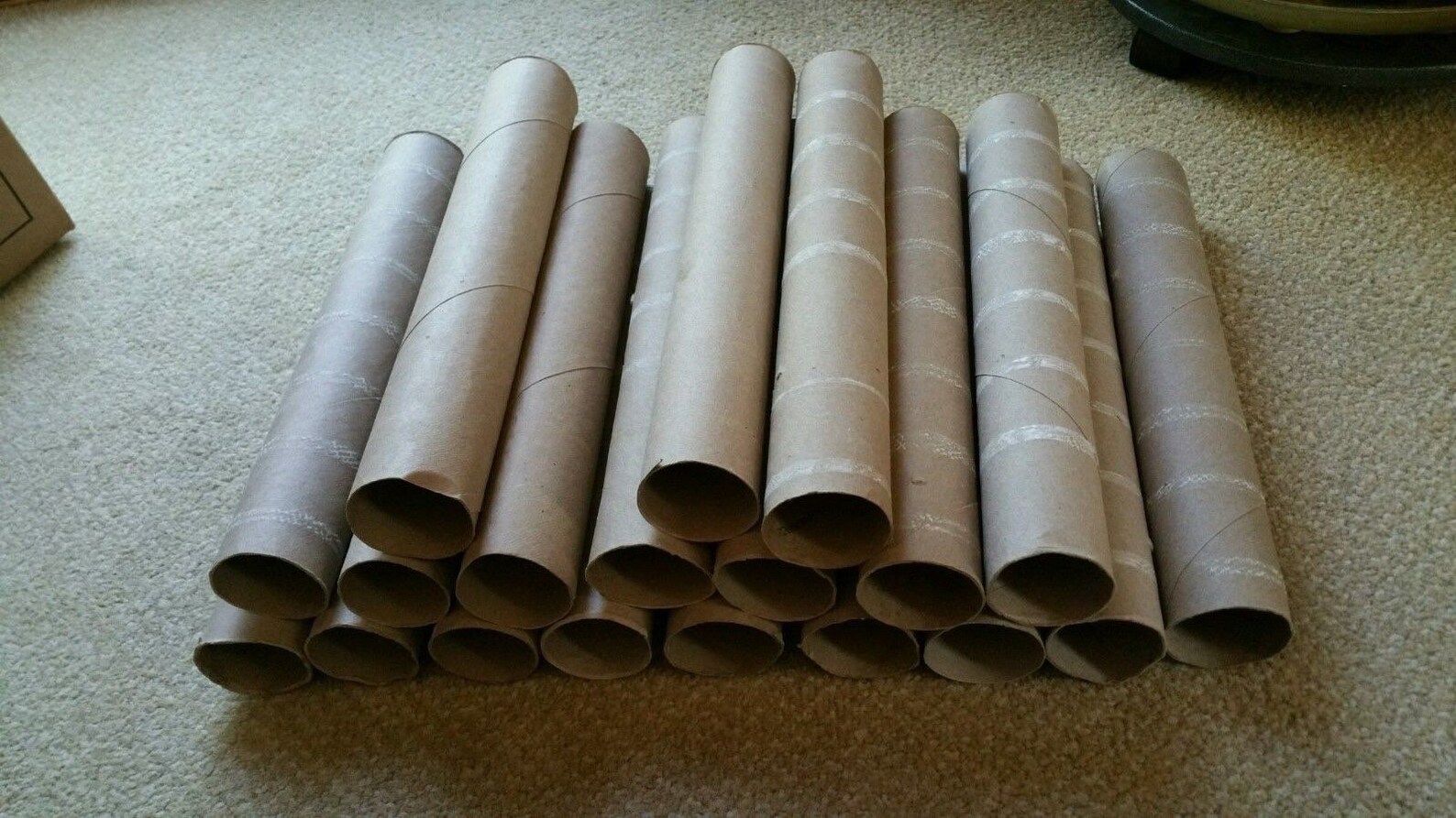 25 Empty Paper Towel Rolls Cardboard Tubes Paper Craft Art Etsy