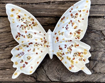 Ceramic Butterfly Ring Dish, Butterfly Trinket Dish, Hand Made Gift for Mom, Butterfly Candy Dish, Farmhouse Coffee Table Decoration