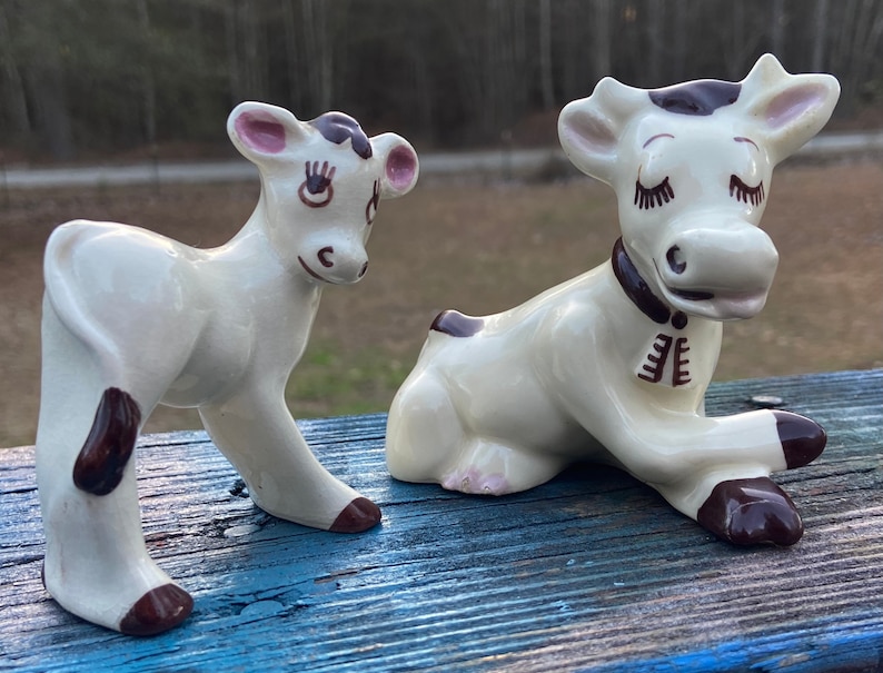 Rio Hondo Mama Cow and Calf Figurines Farm Animal Shelf Sitters Kitschy Kitchen Farmhouse Inspired Tiered Tray Decor Mid Century Figures image 1