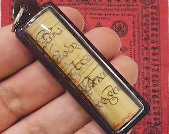 Antiguo amuleto Takrut de hoja de palma / Luang Pu Sila Sirichantho / Wat Pho Sri Sa-ard