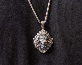 Regal Lion Head Necklace for Men: Royal Emblem Pendant, King of the Jungle Necklace, Wild Animal Necklace