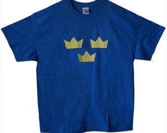 Swedish Three Crown Tee Elevate Your T-Shirt Game t-shirt 100 percent cotton fashion t-shirt Small size