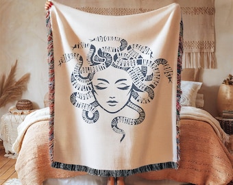 Medusa Woven Blanket, Feminist Woven Throw, Greek Mythology Goddess Home Decor, Female Gaze Wall Tapestry, Resistance Gift, Medusa Wall Art