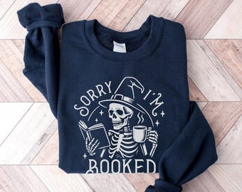 Bookish Sweatshirt for Book & Coffee Lovers – Booked, Retro Book Club Reading Sweater for Bookworms and Booktroverts, Halloween Book Merch