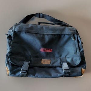 Vintage Nintendo-anställdas kampanjväska för laptop