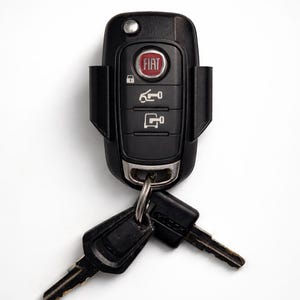 Self-adhesive key holder for Fiat Ducato 8 Adria Twin | Motorhome & Campervan Accessories, space-saving, no drilling required, key organizer