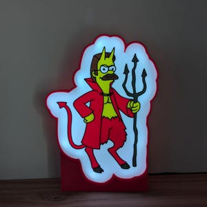 Devil Ned Flanders ljuslåda – Simpsons-inspirerad LED-dekor • Nattlampa • Nördrums- och barbelysning