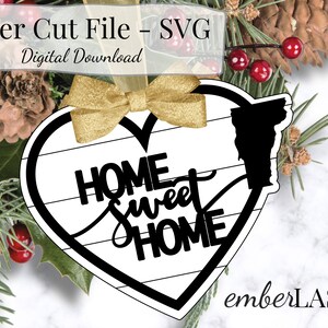 Vermont Christmas Ornament Laser Cut File: Shiplap Heart SVG (Digital Download)