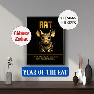 Puede incluir: Una impresión artística enmarcada con una ilustración dorada de una rata, el símbolo del zodiaco chino, sobre un fondo negro. La palabra "RAT" está en oro. Texto adicional incluye "9 DESIGNS + 11 SIZES", "Chinese Zodiac" y "YEAR OF THE RAT".