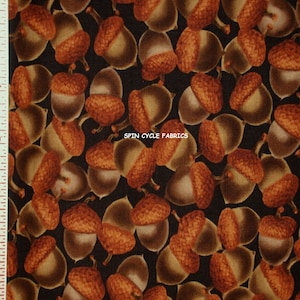 1 Fat Quarter AUTUMN ACORNS Acorn Nuts FALL Oak Nut Chestnut Timeless Treasures Landscape Forest Tree Nature Brown Quilting Sewing Fabric