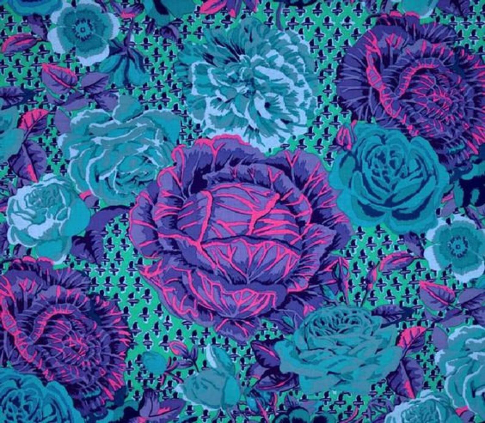1 Fat Quarter Kaffe Fassett CABBAGE & ROSE GP038 Blue Large Floral