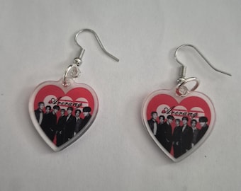 Bee Tee K-Pop Heart Acrylic Earrings