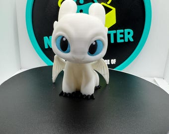 Light Fury Inspired Dragon Figurine, White Dragon Desk Decor, Fantasy Dragon Statue, Cute Dragon Display, Dragon Lover Gift