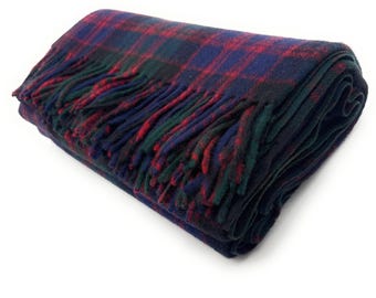 Coperta grande in lana tartan MacDonald, realizzata in Scozia, con bordi sfrangiati