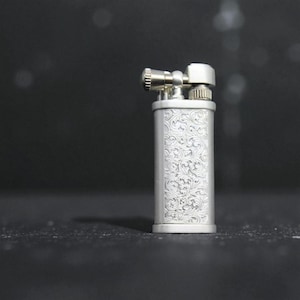 Retro Vintage Lighter, Refillable Vintage Smoking Accessory, Unique Gift for Men and Collectors Silver