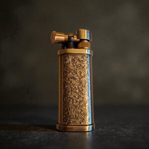 Retro Vintage Lighter, Refillable Vintage Smoking Accessory, Unique Gift for Men and Collectors image 2