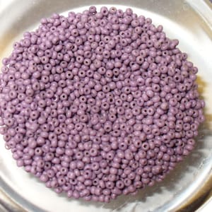 Lavender Micro Seed Beads - Antiques, Opaque Size 18