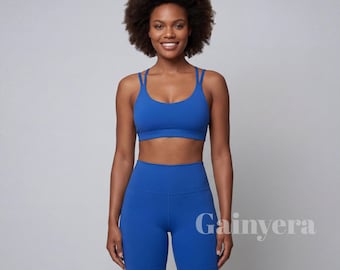 Women's 2-piece sports set · crisscross-back sports bra & high-waisted cycling shorts · seamless fitness outfit ·
