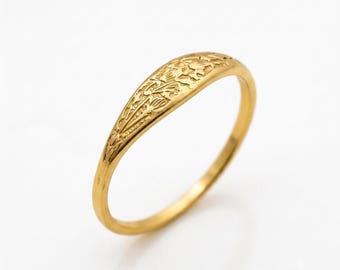 Engraved Floral Brass Signet Ring, Gold Signet Ring, Vintage Floral Ring, Handmade Botanical Ring, Minimal Gift for Her