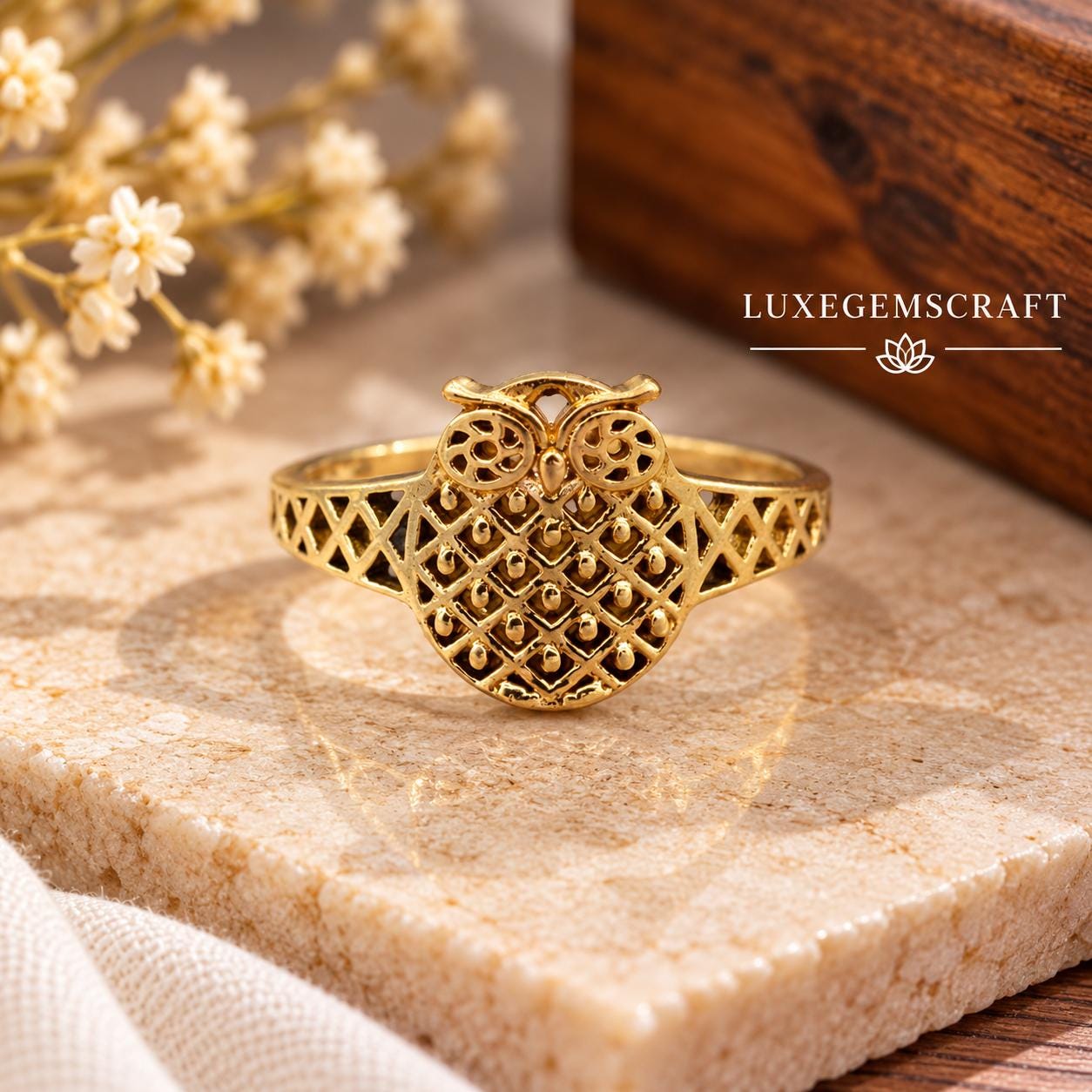 Vintage Style Brass Owl Ring, Intricate Nocturnal Bird Band for Women Men, Wise Animal Talisman Jewe