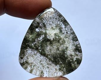 Garden Quartz Cabochon: Handmade Gemstone (35X33mm, 93Cts)