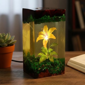 Tan.gl.ed Epoxy Resin Lamp with Illuminated Lily, Artistic Botanical Display, Handmade Desk Night Light, Home Decor, Valentine Gift For Her