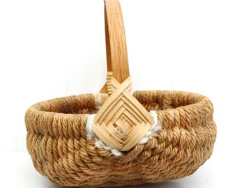 Vintage Boho Soft Rope Buttock Basket With God's Eye Details. C 1960's