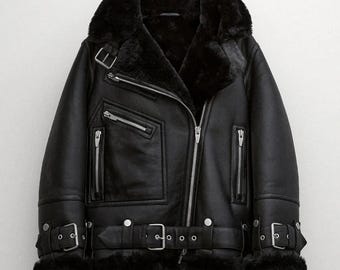 Chaqueta de piel de oveja negra para mujer / Chaqueta estilo bomber antigua hecha a mano con forro completo