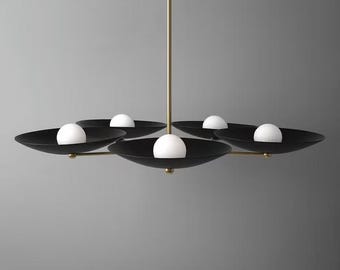 Moderne kroonluchterlamp uit het midden van de eeuw – Plafondlamp in gotische stijl | Messing hangverlichting