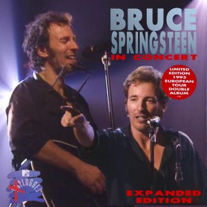 Op de afbeelding: Een concertafbeelding met Bruce Springsteen, met de tekst "BRUCE SPRINGSTEEN IN CONCERT." De afbeelding bevat ook tekst die wijst op een "LIMITED EDITION 1993 EUROPEAN TOUR DOUBLE ALBUM" en "EXPANDED EDITION."