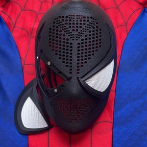 Spiderman Faceshell, TIZZZH Style, Custom 3D Printed Mask, Magnetic Lenses, Personalized Cosplay Prop, Durable PETG Faceshell image 4
