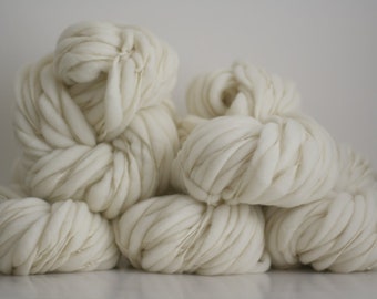 tm Yarn Handspun Thick n Thin Wool Slub TtS Bulk Ecru Natural White Undyed Triple Ply Art Super Bulky Chunky One-pounder