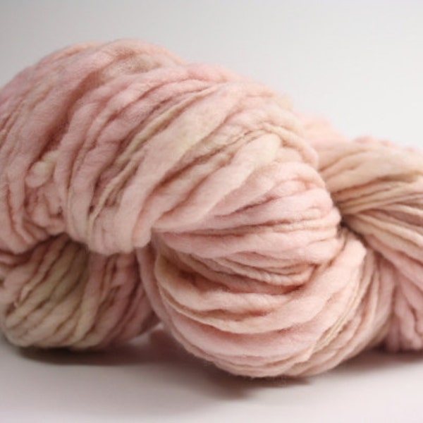 Thick and Thin Yarn Slub TTS Handdyed  Fine Merino 66tts12004 Powder Rose Bronze