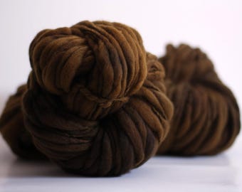 Yarn Chunky Hand Spun Thick and Thin Wool Slub Hand Dyed tts™ Turkish Coffee