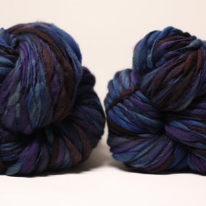 Hand Spun Thick and Thin Wool Yarn Taupe Merino Bulky Wool Slub  Hand Dyed tts(tm) Self-Striping LR1616
