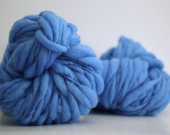 Handspun Thick and Thin Yarn Bulky Wool Slub Hand Dyed tts™ Azure