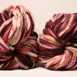 Merino Thick and Thin Wool Yarn Bulky Hand Spun Wool Slub Half-Pounder Hand Dyed tts(tm) Self-Striping LR1618